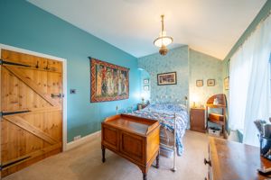 Photo 21- click for photo gallery